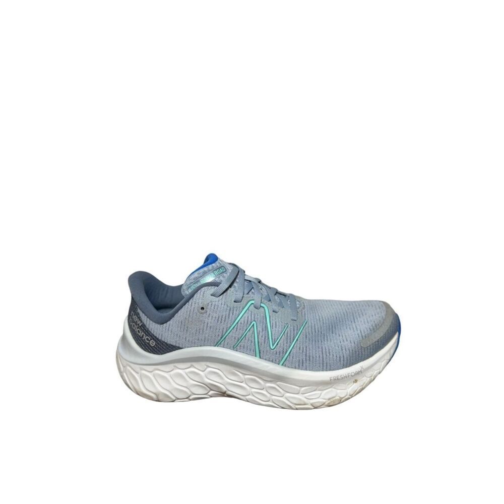 New Balance Light Gray & Teal Athletic Running Shoe